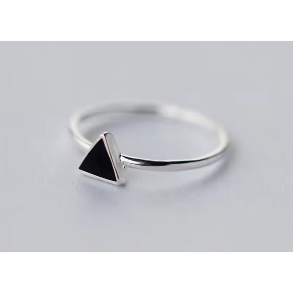 NEW Onyx Triangle Ring 925 Sterling Silver Adjustable - Picture 6 of 12